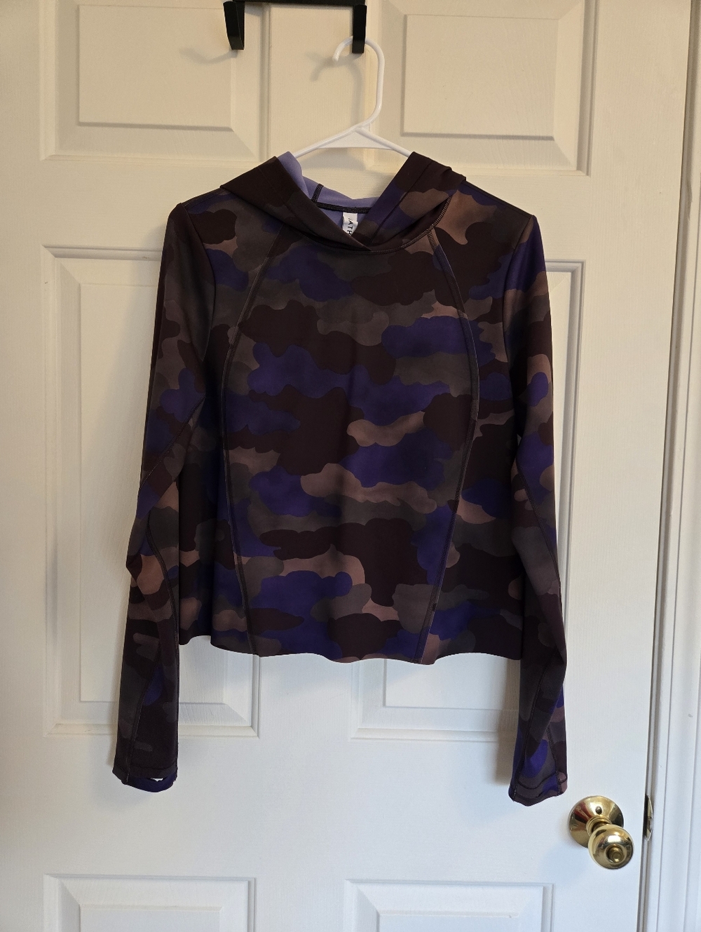 NWT Athleta Pinnacle Camo Printed Hoodie Size Small